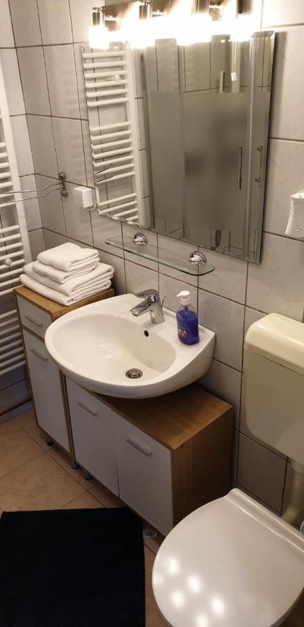 Apartments&Rooms Ivana Krk Town Buitenkant foto